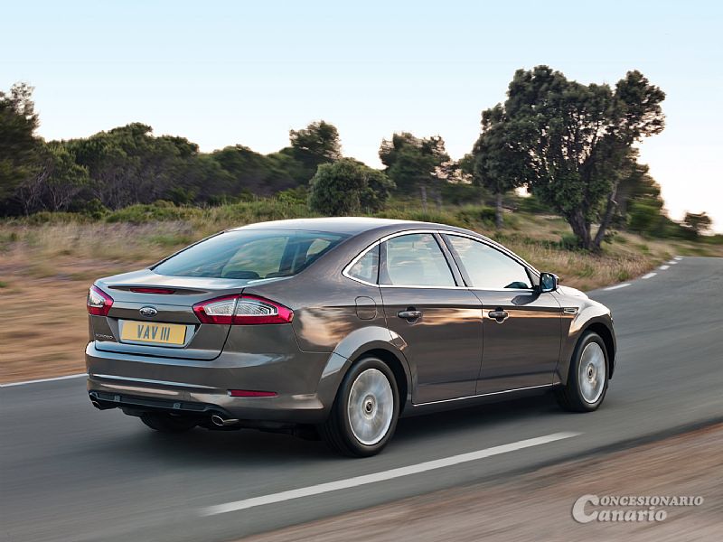 Ford mondeo st220 tdci ficha tecnica #6