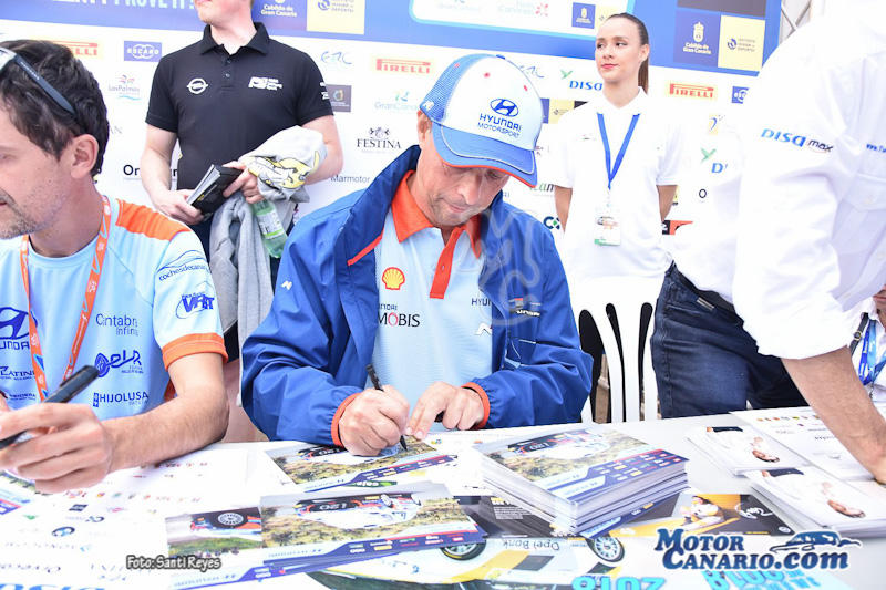 Rallye Islas Canarias 2018 (Firma de Aut�grafos y Ceremonia de Salida)