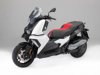 BMW lanza scooter C 400 X, touring K 1600 Grand America y enduro GS 750 y 850.