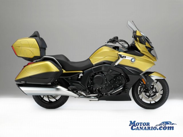 BMW lanza scooter C 400 X, touring K 1600 Grand America y enduro GS 750 y 850.