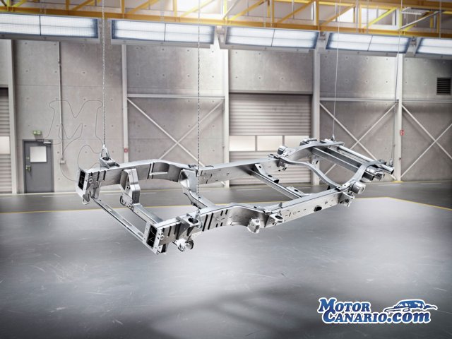 Mercedes-Benz desveló el nuevo todoterreno Clase G.