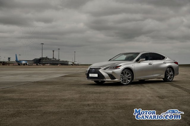 Nuevo Lexus ES: lujo desde sólo 4,7 l/100 kms.