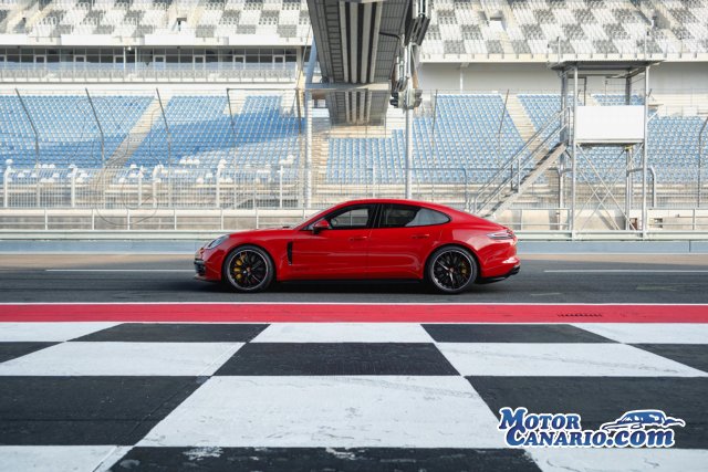 Nuevos Porsche Panamera GTS y GTS Sport Turismo.