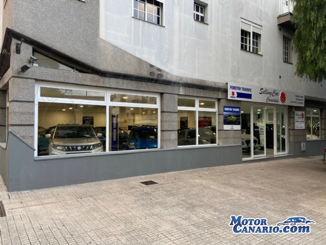 Selling Car Canarias abre nueva exposición en el centro de La Laguna.