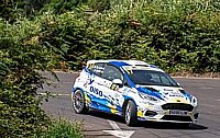 José Manuel de León consolida su liderato tras superar un exigente Rally Ciudad de La Laguna.