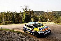 Kilian Santana rozaba la victoria en La Llana hasta que una incidencia absurda les hizo abandonar.