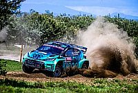 Diego Domínguez y Rogelio Peñate se suben al podio de WRC2 en Kenia.