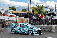 Miguel Fuster vence en el Senderos de La Palma.